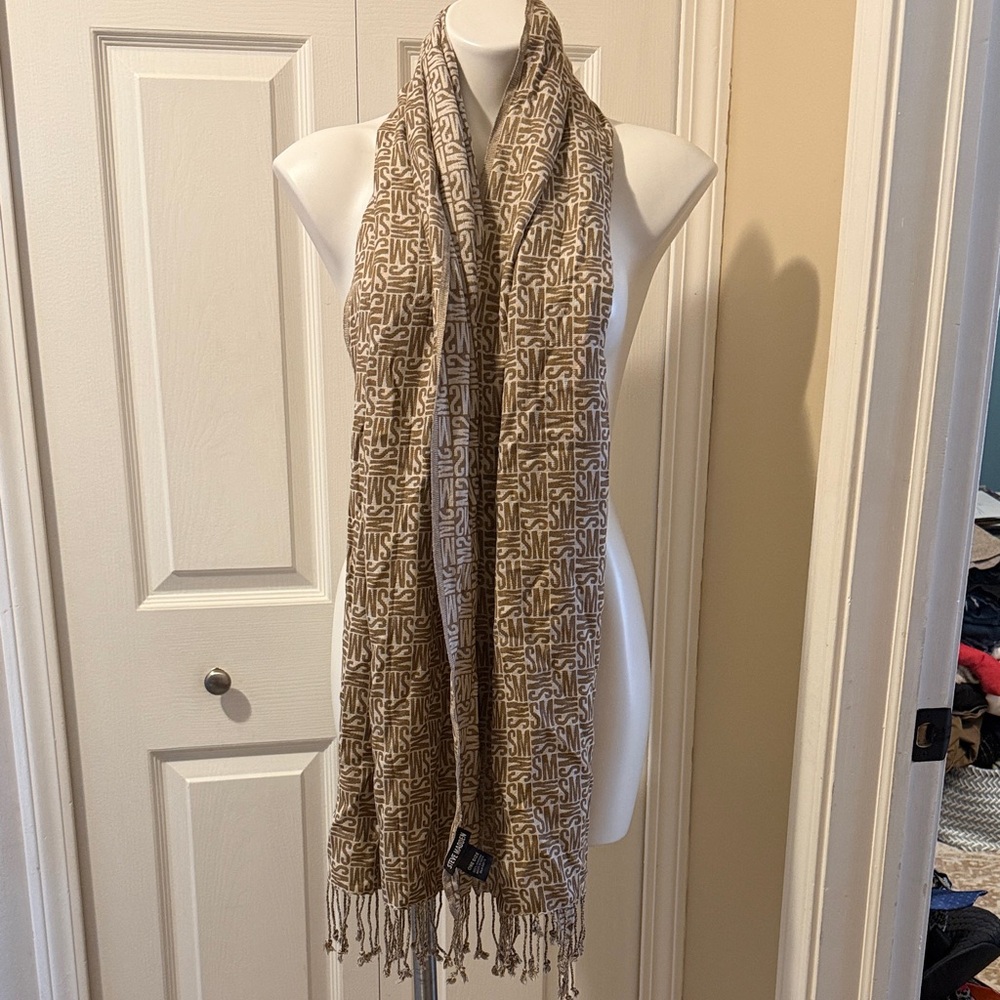 Steve Madden Tan and Brown Patterned Scarf